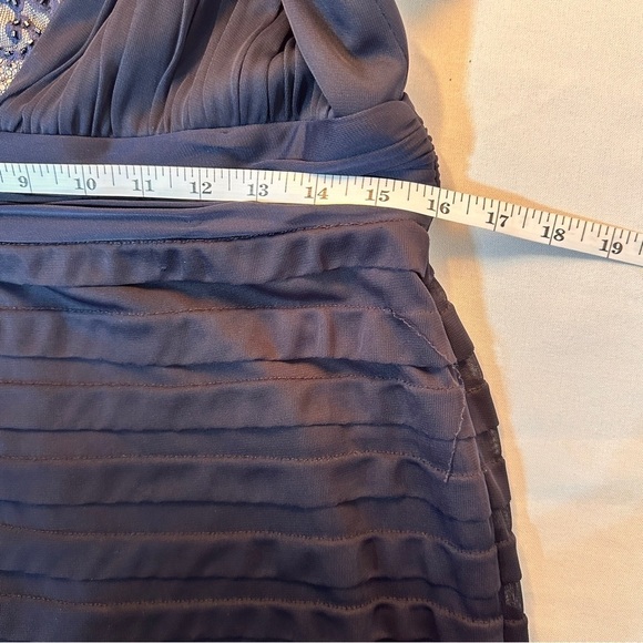 Adrianna Papell women’s navy blue formal gown maxi dress size 12 ribbed lace - Picture 8 of 16